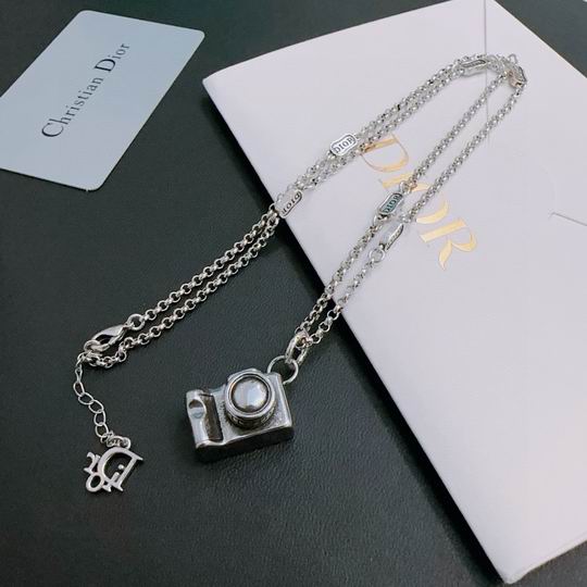 Dior Necklace 11lyh48